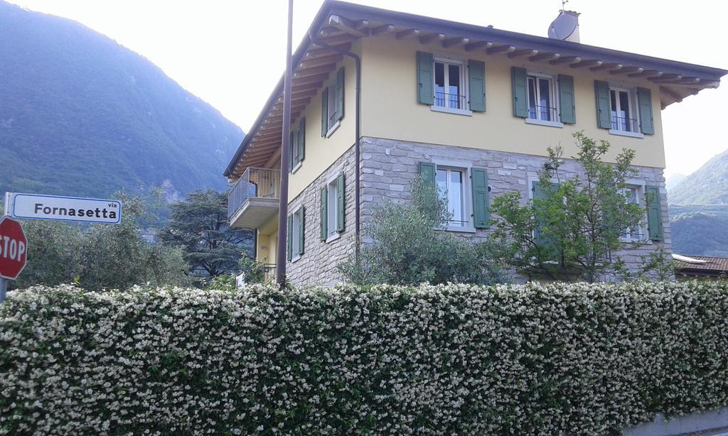 Casavarone Riva del Garda Buitenkant foto