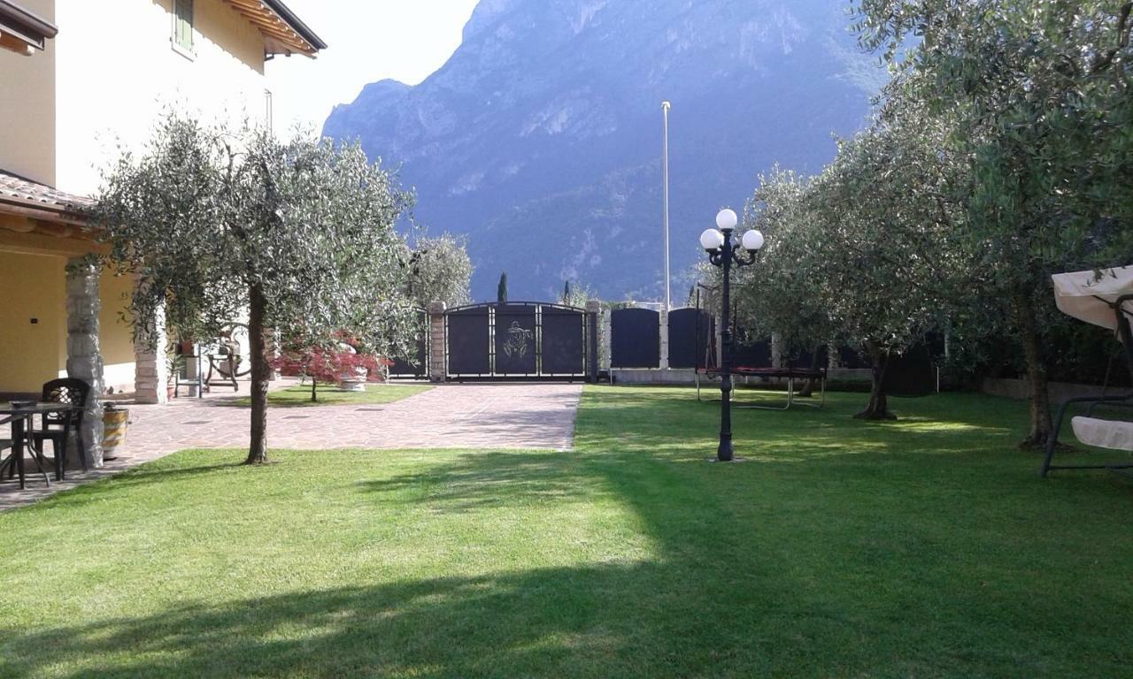 Casavarone Riva del Garda Buitenkant foto